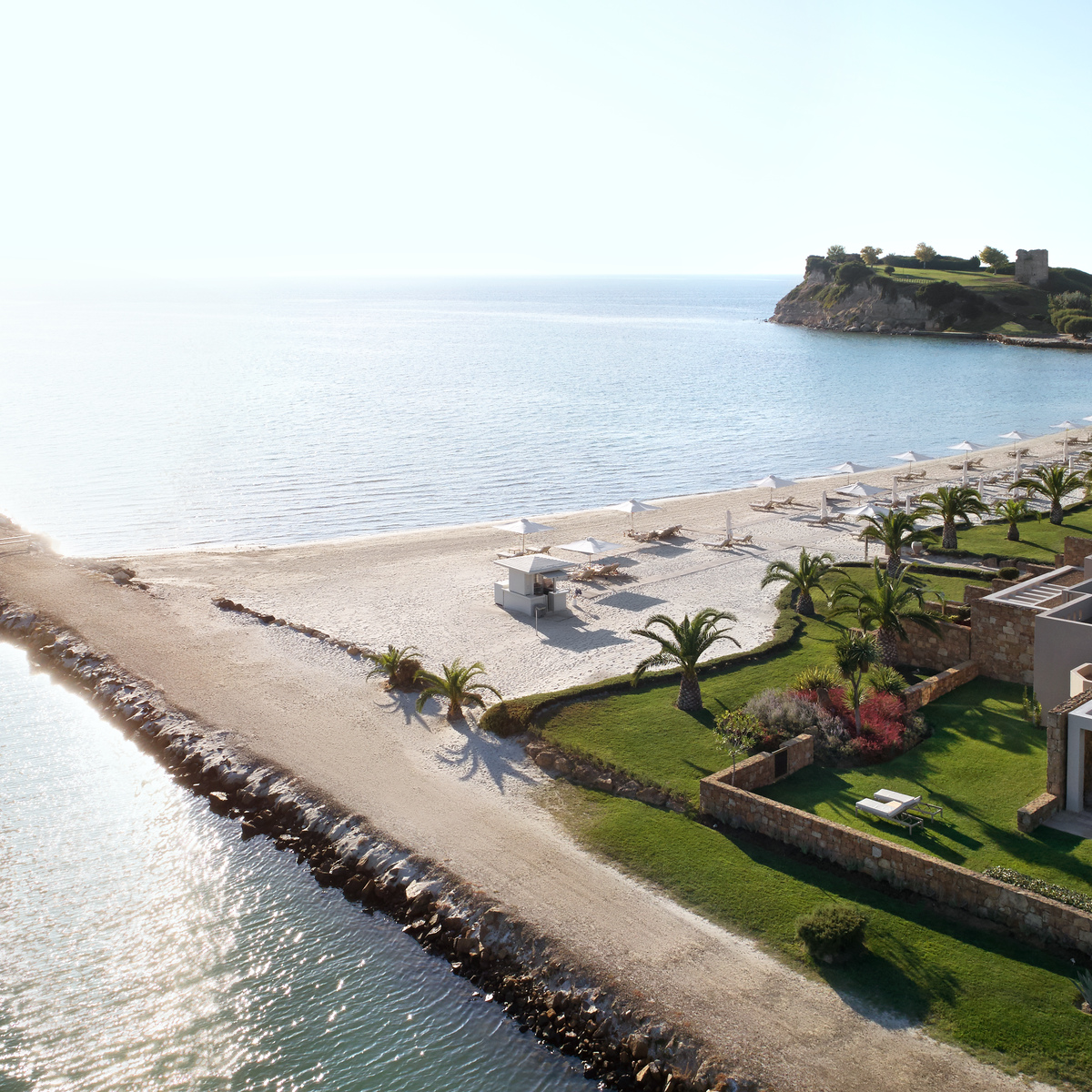 Die Sani Asterias Suites in exklusiver Lage an der Marina 