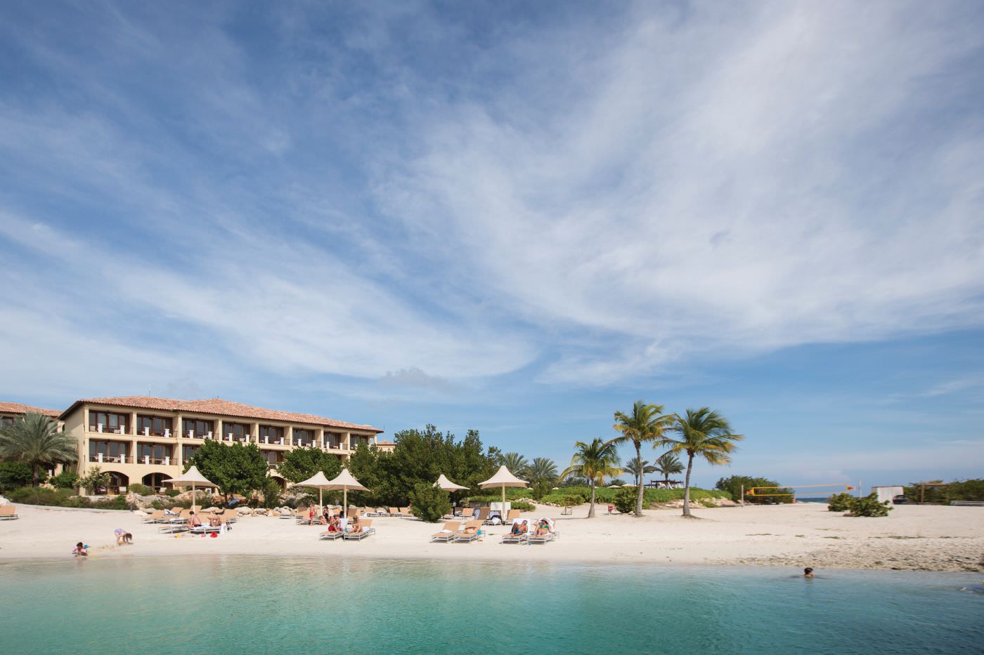 Herzlich Willkommen im Santa Barbara Beach & Golf Resort.