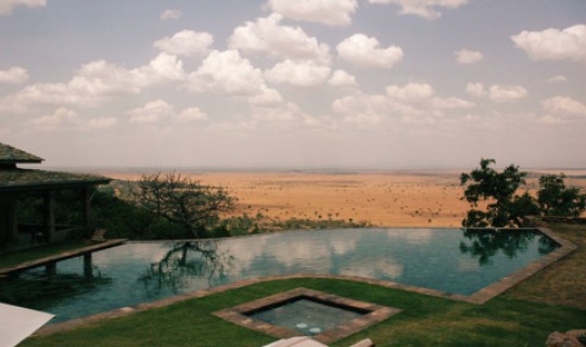 Der Pool mit Weitblick