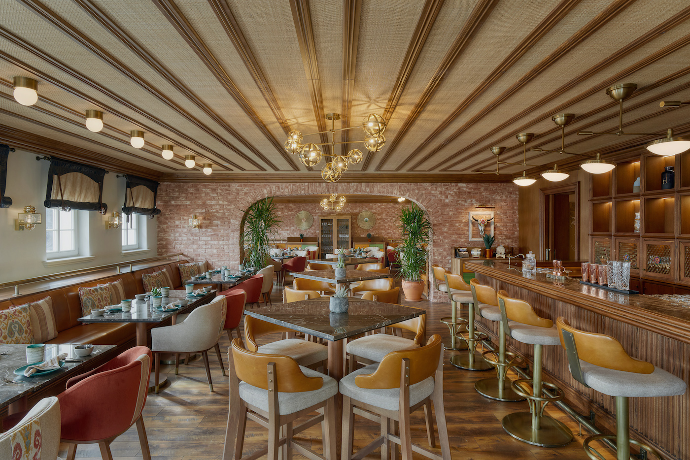 Pan-lateinamerikanische und asiatische Küche wird in Toro Latin Gastro Bar