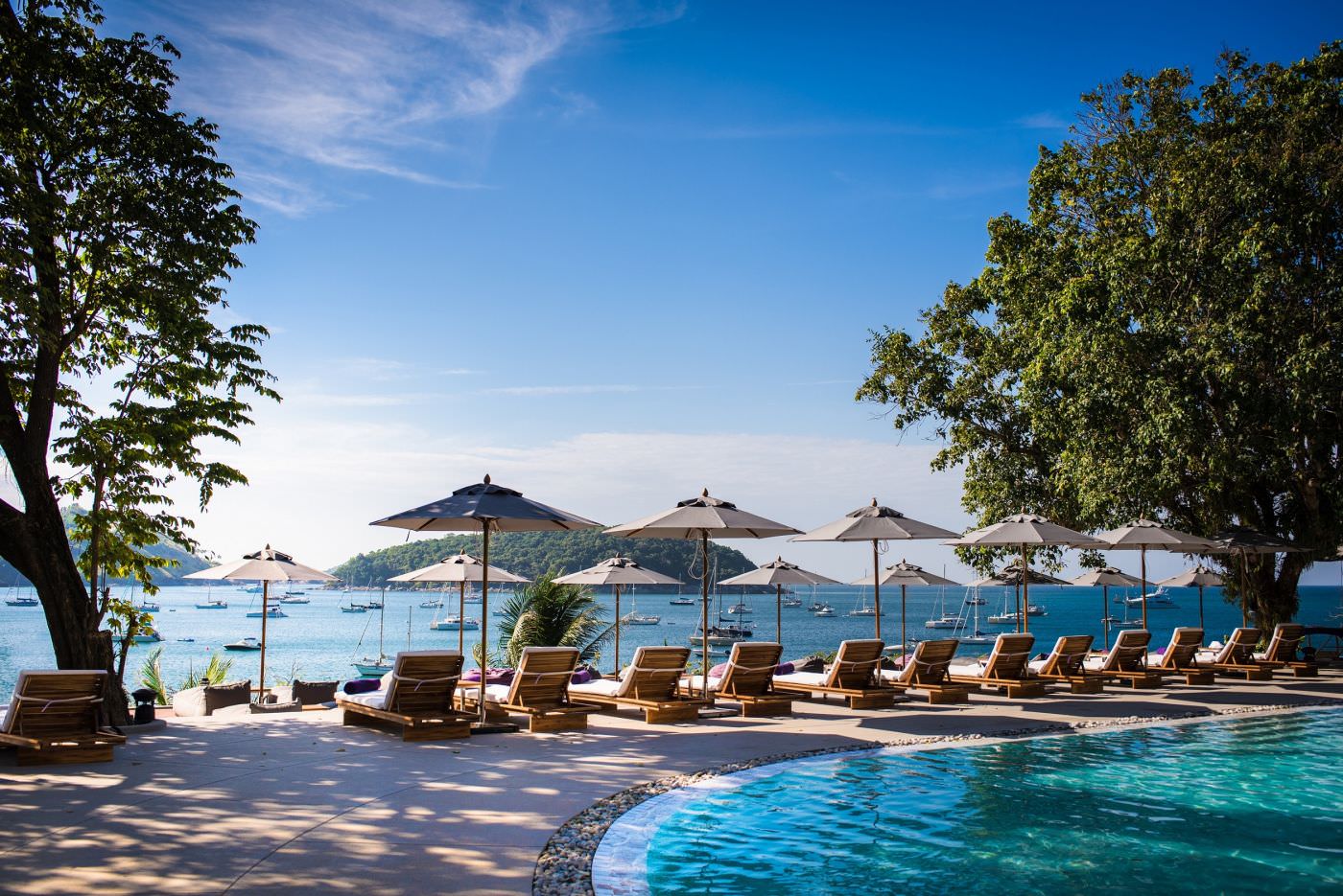 Schöne Poollandschaft