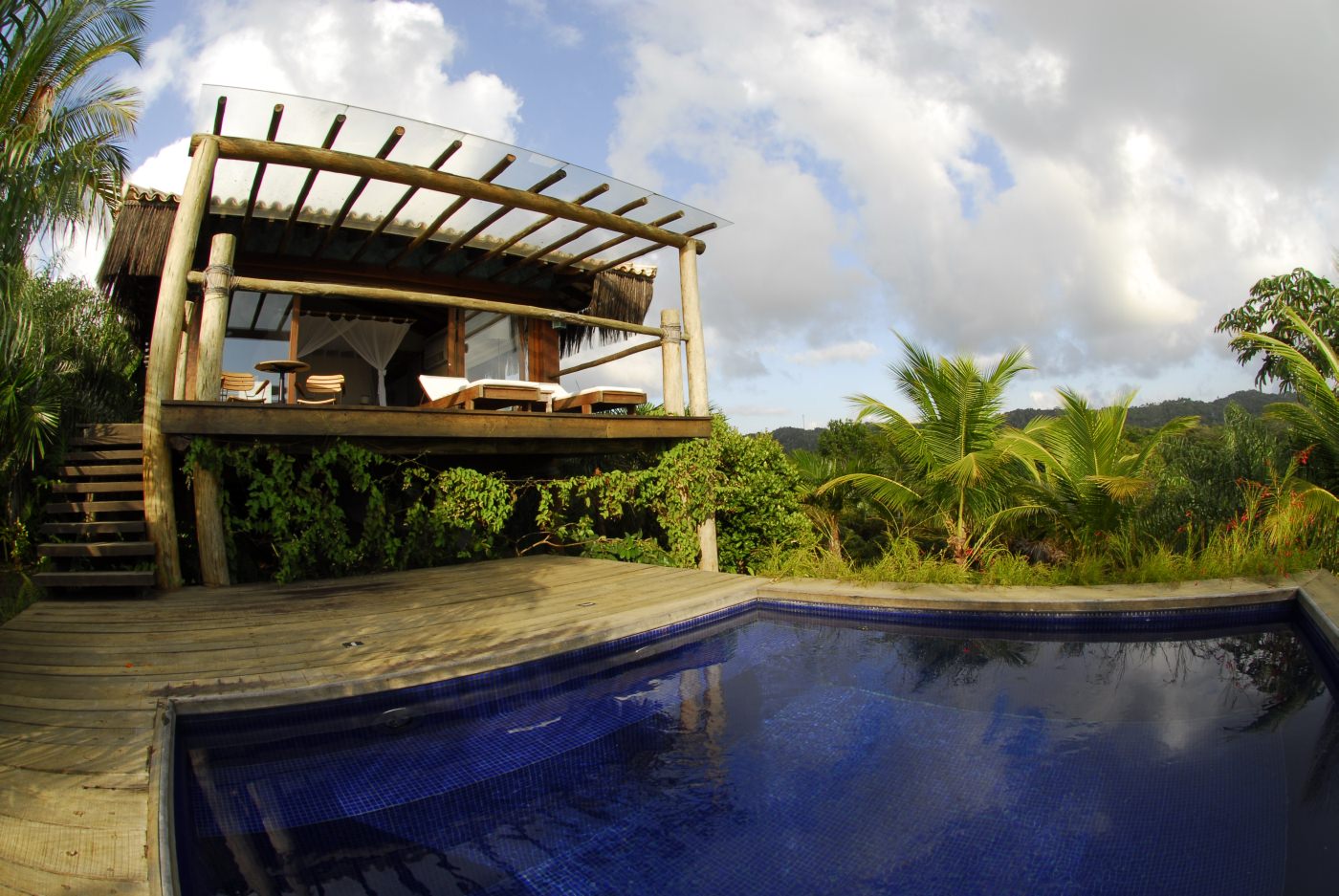 Geniessen Sie Ihren eigenen Pool