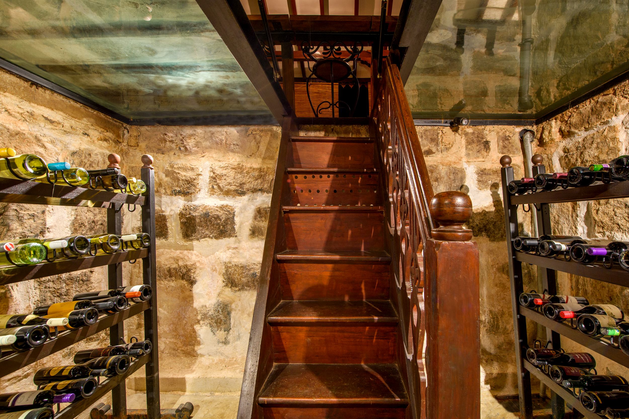 Genießen Sie das Angebot an ausgewählten Weinen