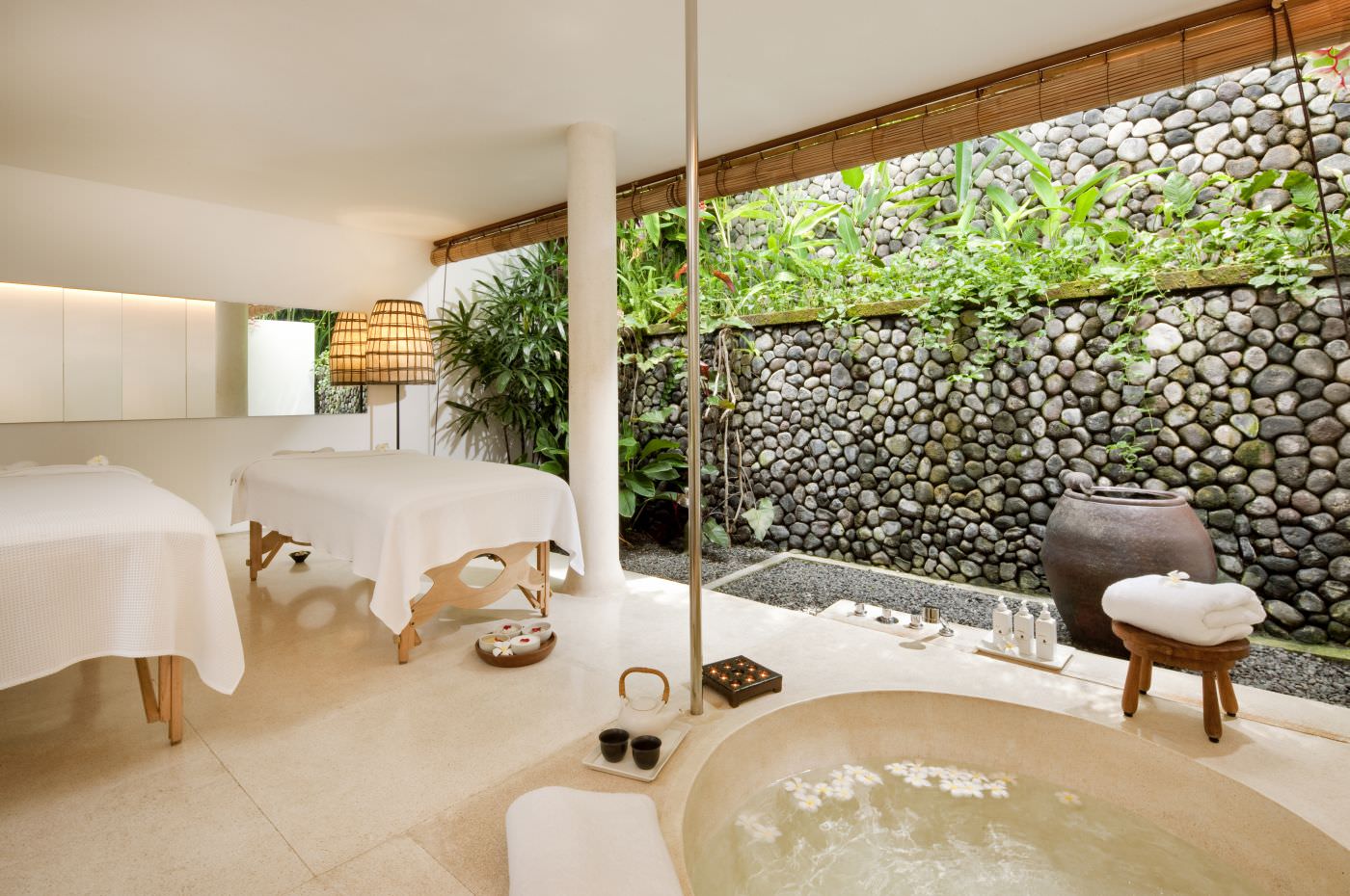 Verwöhnen Sie Körper und Geist im exquisiten Spabereich