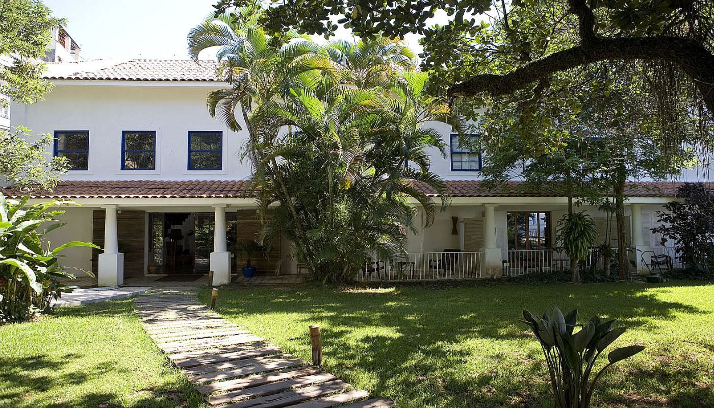 Die Whare Kea Lodge von Außen