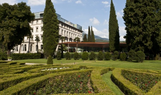 Herzlich Willkommen im Lido Palace 