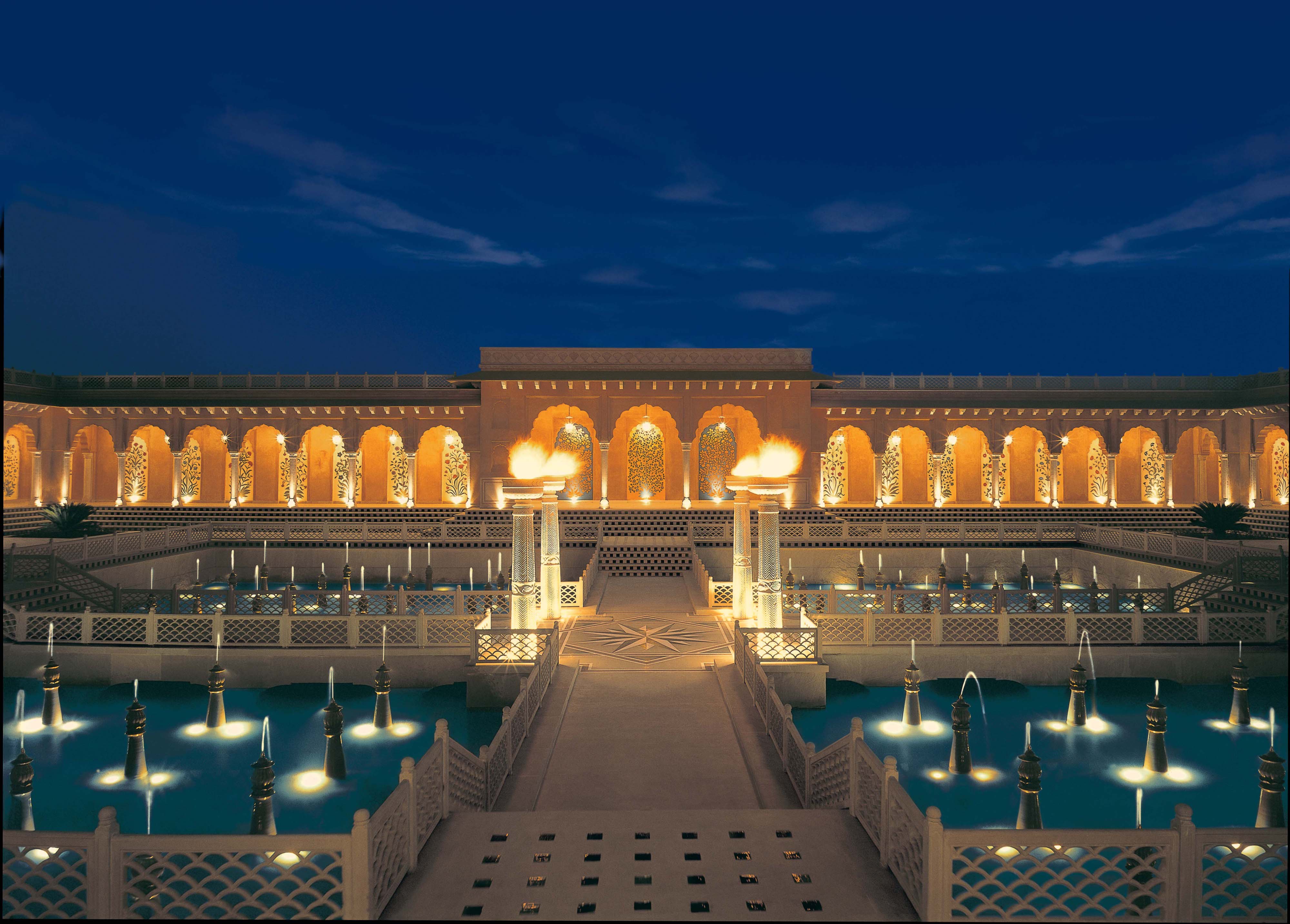 Zu jeder Tages- und Nachtzeit eine magische Faszination: The Oberoi, Amarvilas